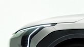 El Kia EV3 asoma la nariz previo a su inminente estreno - La Tercera