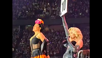 Salma Hayek sorprende en último concierto de Madonna en México [VIDEO]