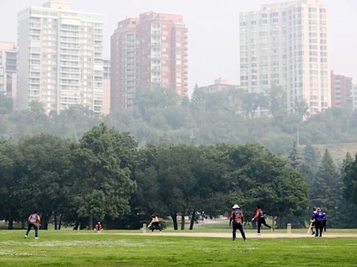 Edmonton weather: Dangerous wildfire smoke to loom for days in heat wave