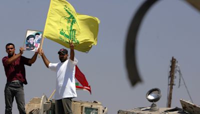 El Hezbollah del Líbano, acusado por el atentado a la AMIA, expande su influencia en América Latina, según un dossier secreto