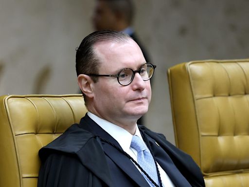 STF elege Cristiano Zanin como ministro substituto do TSE