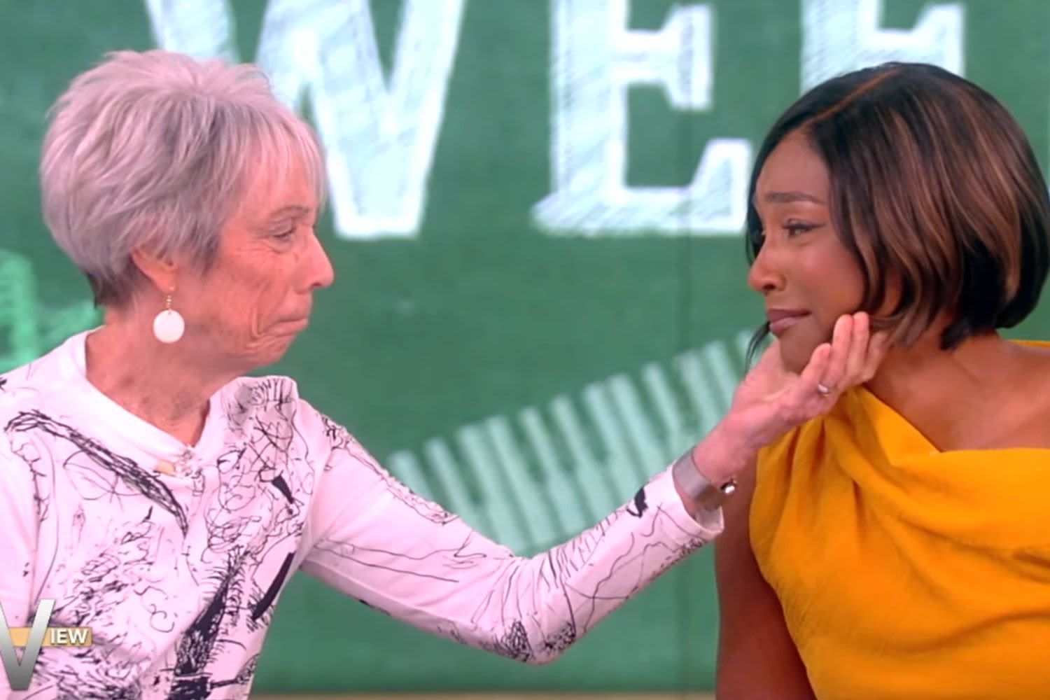 Tiffany Haddish Breaks Down in Tears as She's Reunited with Teacher Who Taught Her to Read