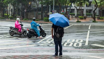 午後大雷雨還沒結束！下週輕颱「生成機率100％」 吳德榮示警了