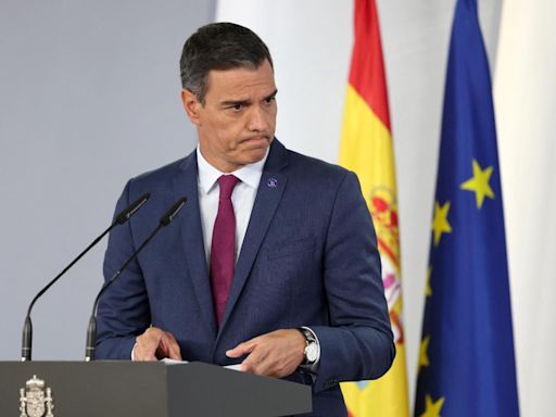 ¿Cómo afecta al Gobierno de Sánchez su decisión de permanecer al frente? (Análisis)