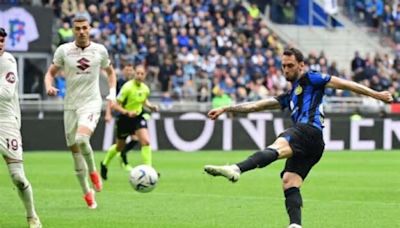 Inter de Milão vence Torino em jogo histórico na Itália