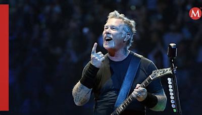 James Hetfield, vocalista de Metallica, se tatúa con las cenizas del líder fallecido de Motörhead