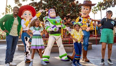 What's the Buzz? There's a new Disneyland summer ticket offer for 3-day park visits