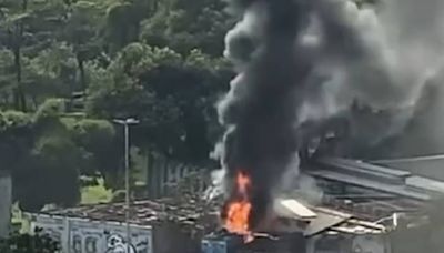 Incêndio atinge Canecão, antiga casa de shows no Rio