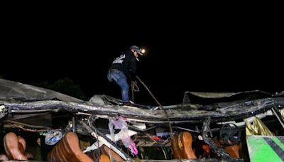 滿載畢旅高中生 印尼遊覽車「煞車失靈」釀11死53傷
