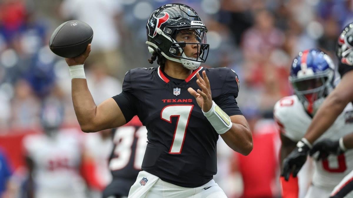 Texans vs. Bears live updates: Inactives, odds, where to watch, live stream for 'Sunday Night Football'