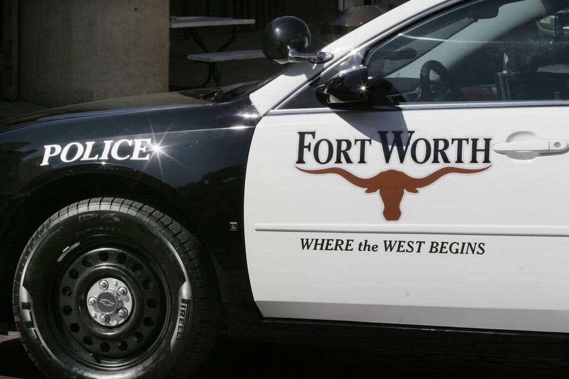 Man found shot to death outside home; Fort Worth police are investigating