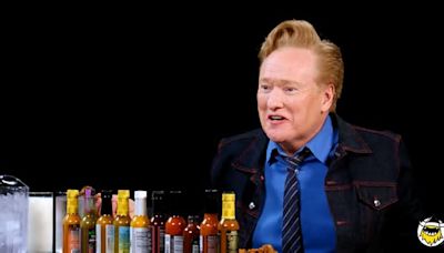 ‘Hot Ones’: califican el episodio de Conan O’Brien como “el mejor de todos”