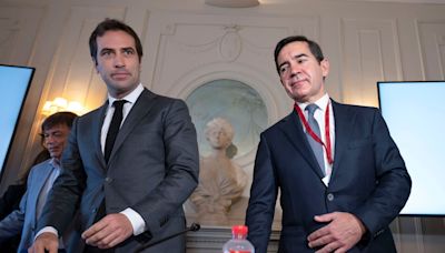 Torres (BBVA) promete a Cuerpo minimizar el recorte de empleo si triunfa la opa con el Sabadell