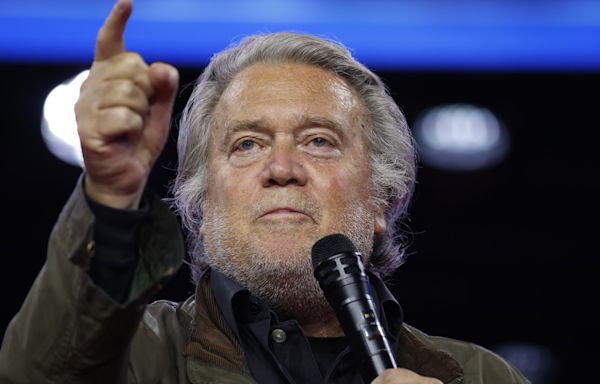 Trump supporters needs "gut check" on 2024 election: Steve Bannon