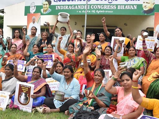 Congress protests ‘injustice’ to Karnataka in Union Budget