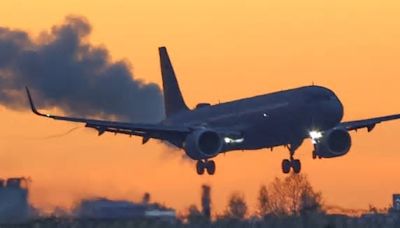 Boeing perde il carrello anteriore, atterraggio di emergenza ad Istanbul