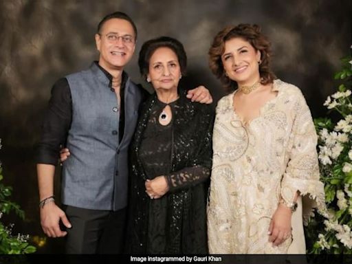 Mother's Day 2024: Gauri Khan To Savita Chhibber - "Evergreen With Every Passing Year"