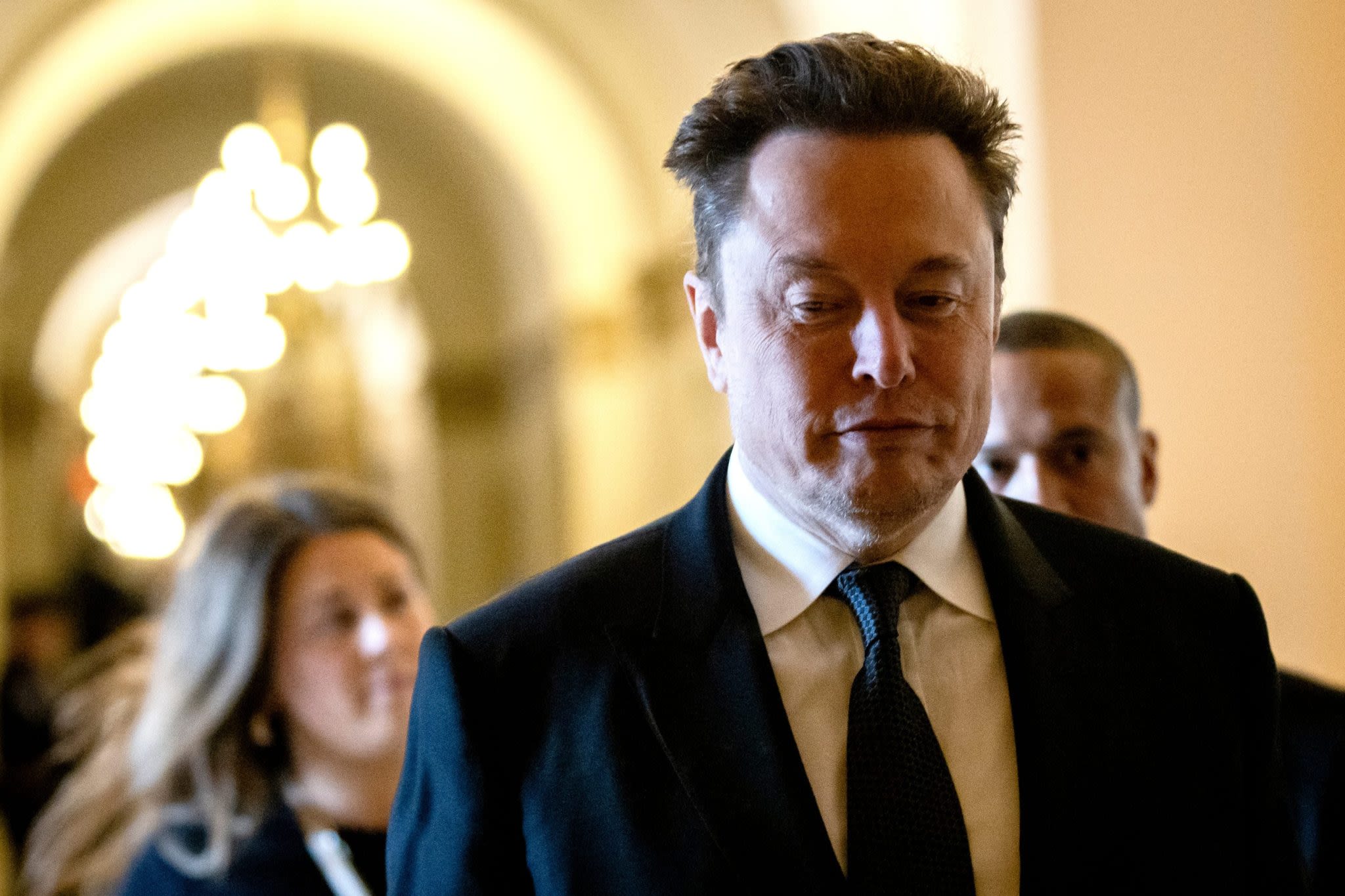 Elon Musk revives feud with OpenAI’s Sam Altman—’the Emperor has no clothes’