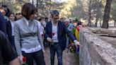 Dos ministros claman contra “el blanqueo del franquismo” del PP y Vox en el muro en que fueron fusiladas 2.238 personas en Paterna