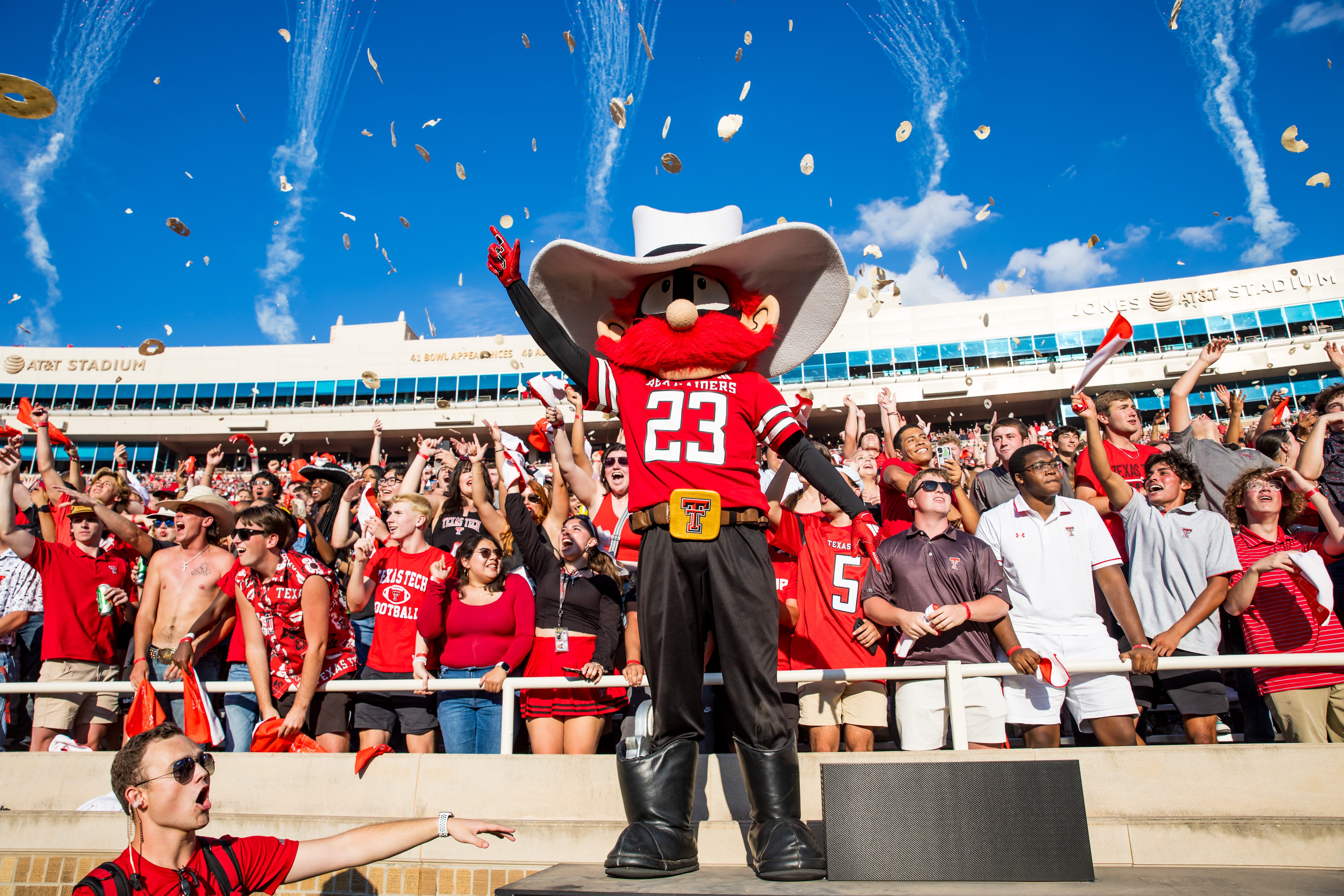 Texas Tech football ticket sales show fans not tuning out over NIL | Don Williams