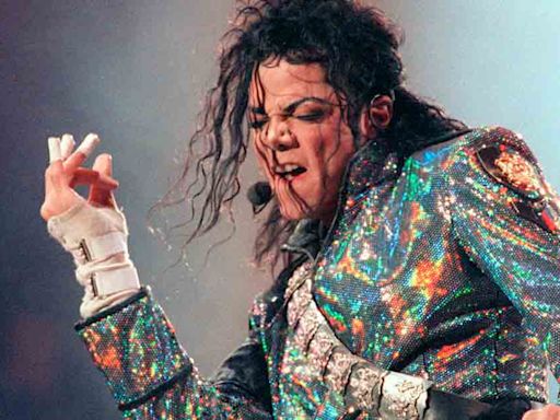 Michael Jackson tenía una deuda de más de 500 mdd al momento de morir