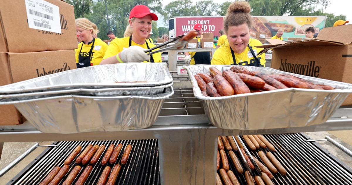 Thunderstorms force Madison's Brat Fest to close Friday, event starts again Saturday