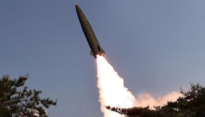 Richtung Osten - Südkorea: Nordkorea feuert erneut ballistische Rakete ab