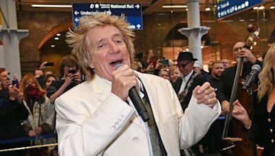 Rod Stewart supports Paisley charity music studio devastated by arson attack