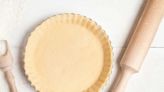 Comment faire pour que la pâte à tarte ne soit pas détrempée après la cuisson ? L'astuce qui fonctionne