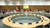 Las comunidades autónomas recaudan 9.000 millones menos de los que deberían al imitar las bajadas fiscales de Madrid