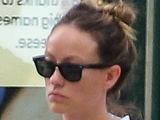 Olivia Wilde is the picture of summer style during solo stroll in NYC