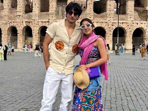 Sara Ali Khan and Ibrahim Ali Khan chill with friends in Rome; pictures inside