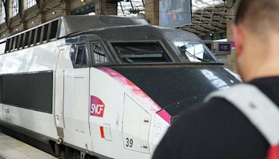 «Pass rail» : 100 000 abonnements vendus à la mi-juillet, le dispositif d’Emmanuel Macron ne prend pas