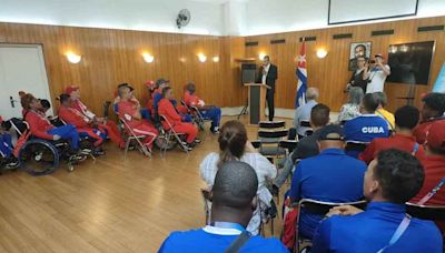 Agasajan en París a delegación paralímpica de Cuba (+Foto) - Noticias Prensa Latina