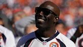 NFL Hall of Famer Terrell Davis traumatized after incident on California-bound flight