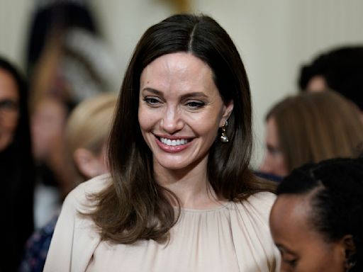 Angelina Jolie wants Brad Pitt to ‘end the fighting’ by dropping his winery lawsuit