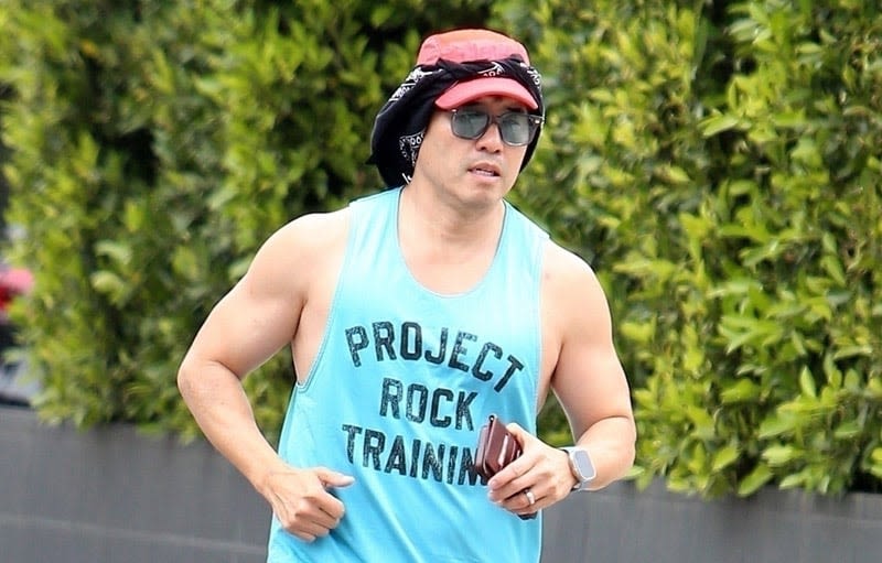 Randall Park Looks Buff While Running in Dwayne Johnson’s Workout Gear!