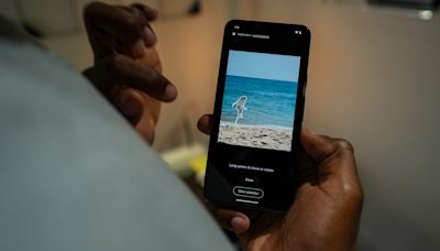 You can now use Google Photos' AI editing tools on Android and iOS for free