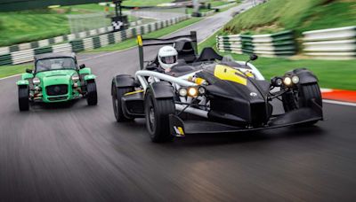 Ariel Atom 4R v Caterham Seven ‘evo25’: power-to-weight heroes go head-to-head | Evo