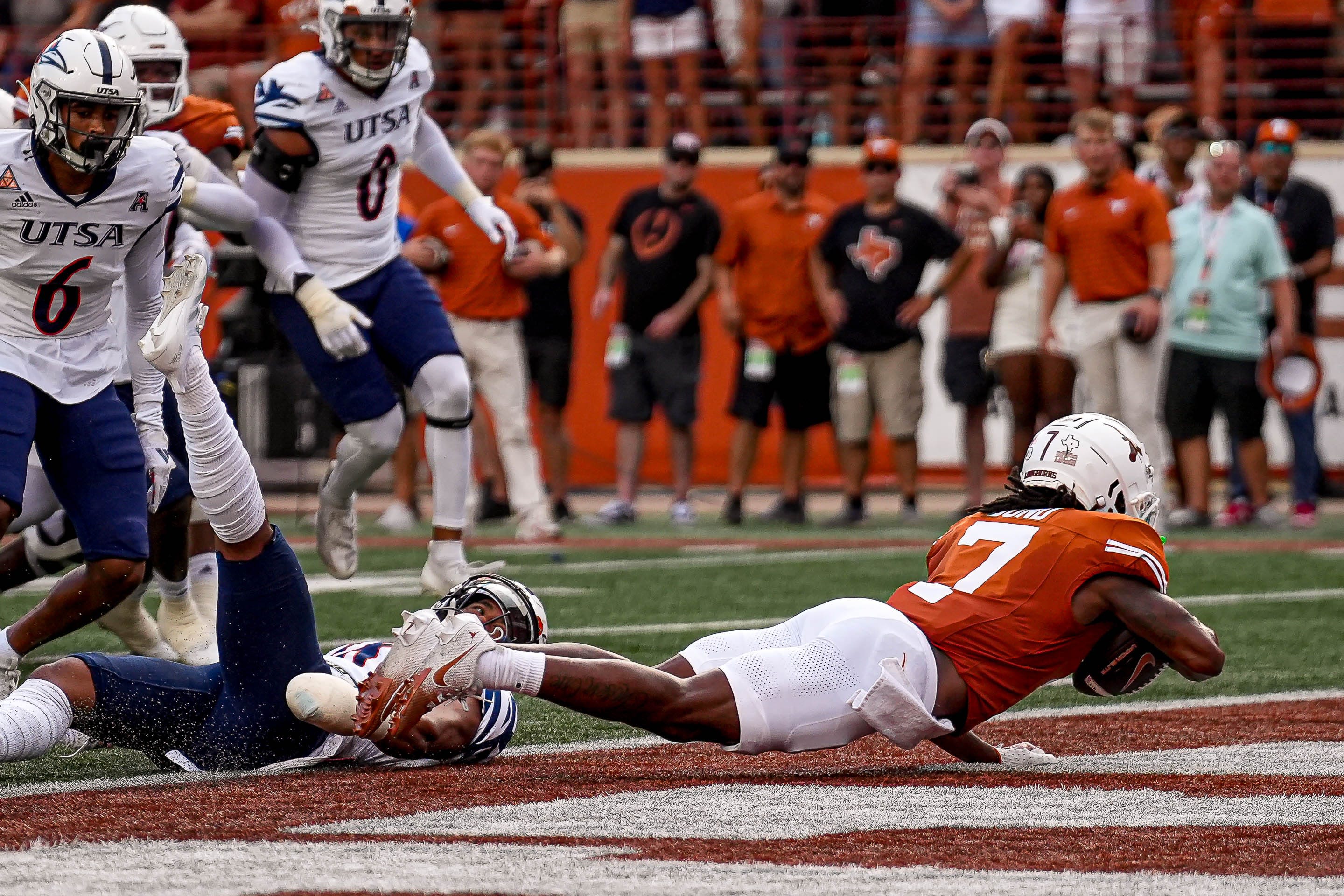 What Isaiah Bond's big game vs UTSA means for Texas football in SEC play