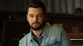 Chayce Beckham Tops Country Airplay Chart With Self-Written ’23’