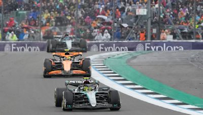 Emocionante Gran Premio Británico, Hamilton gana dejando atrás a Verstappen