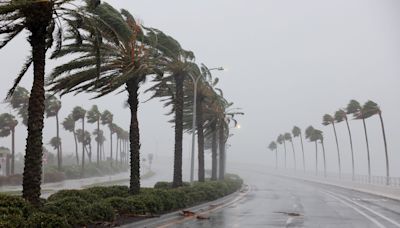 Tropical cyclone vs. tropical storm: What s the difference as future Tropical Storm Debby approaches Florida?