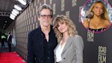 Kevin Bacon and Kyra Sedgwick Sing Beyonce’s ‘Texas Hold ‘Em’ to Pigs and Ponies