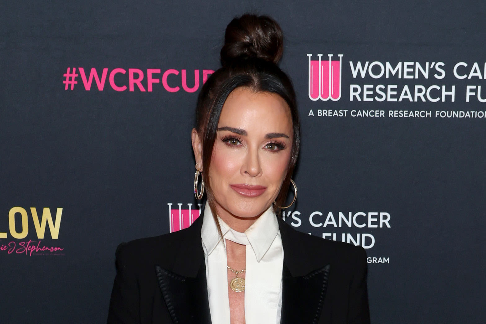 Kyle Richards Is Rocking $530 Square Sunglasses — We Are Too for $16