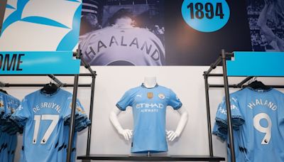 Manchester City llega a Estados Unidos con su primera tienda en Nueva York