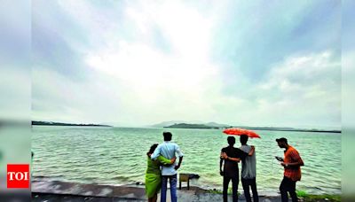 Monsoon rain brings relief to Pune; red alert for Konkan | Pune News - Times of India