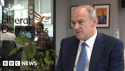 Sir Ed Davey 'proud' of Cambridgeshire council's four-day week