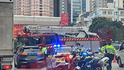 荃灣私家車與消防車相撞 幸無人傷原因待查