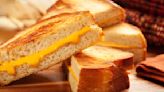 Tennessee Restaurant Serves The 'Best Grilled Cheese Sandwich' In The State | Talk Radio 98.3 WLAC